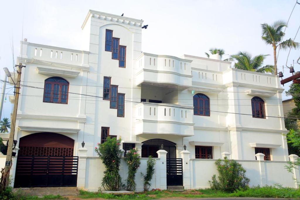 Mp Villa - Lovely Furnished Appartment Pondicherry Exterior photo
